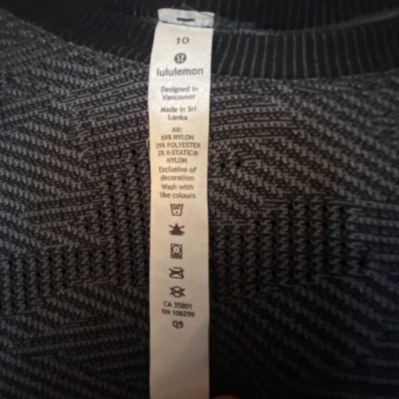 Lululemon - Picture 4 of 4